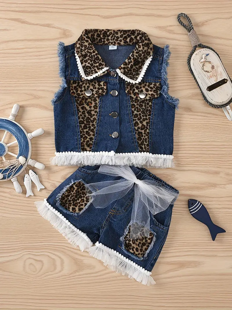 Girl Sleeveless Vest With Torn Hole Shorts Set